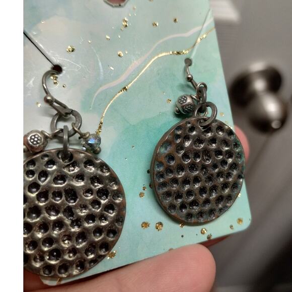 Hammered Metal Circle Silver Tone Pierced Ear Dangle Drop Hook Earrings - Picture 2 of 4